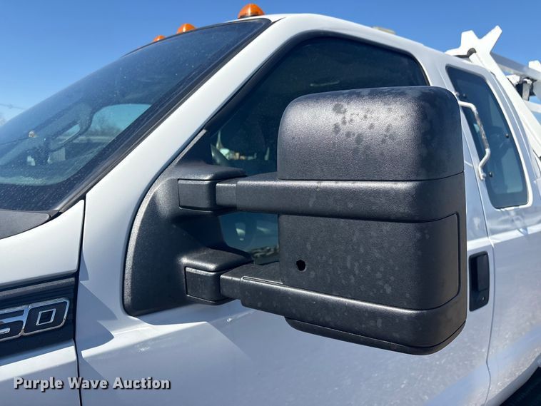 image for item EG8859 2015 Ford F250 Super Duty Ext. Cab utility bed pickup truck