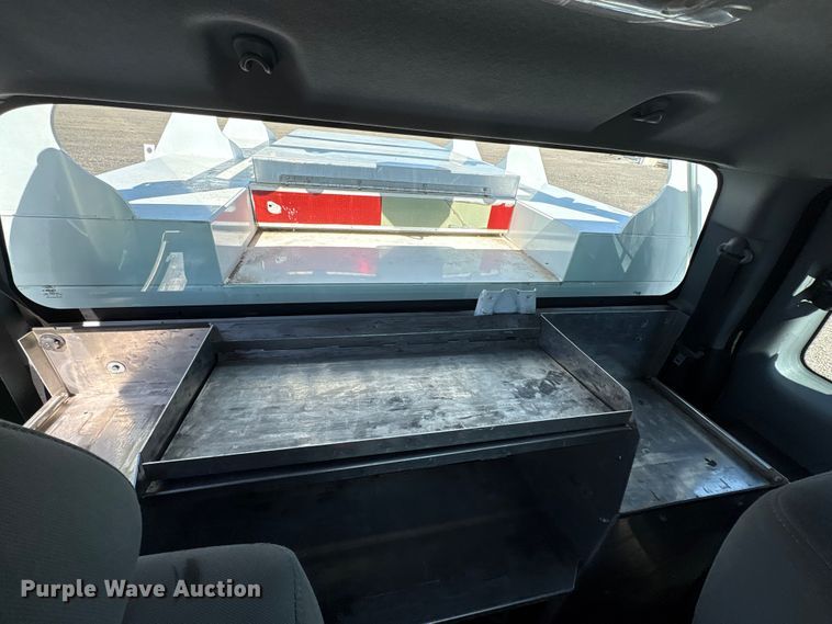 image for item EG8859 2015 Ford F250 Super Duty Ext. Cab utility bed pickup truck