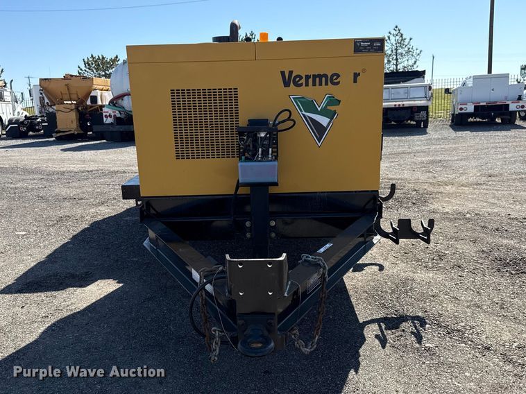 image for item EG8900 2022 Vermeer LP873SDT 