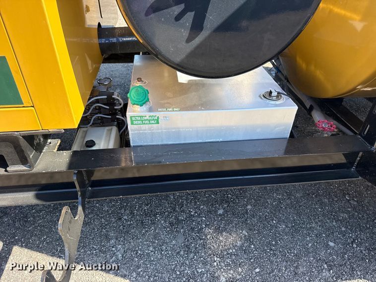 image for item EG8900 2022 Vermeer LP873SDT 