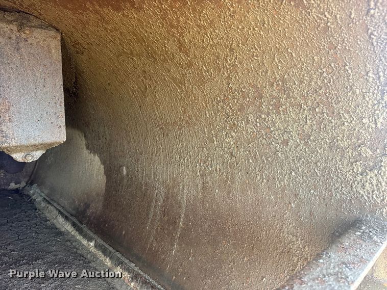 image for item EG8900 2022 Vermeer LP873SDT 