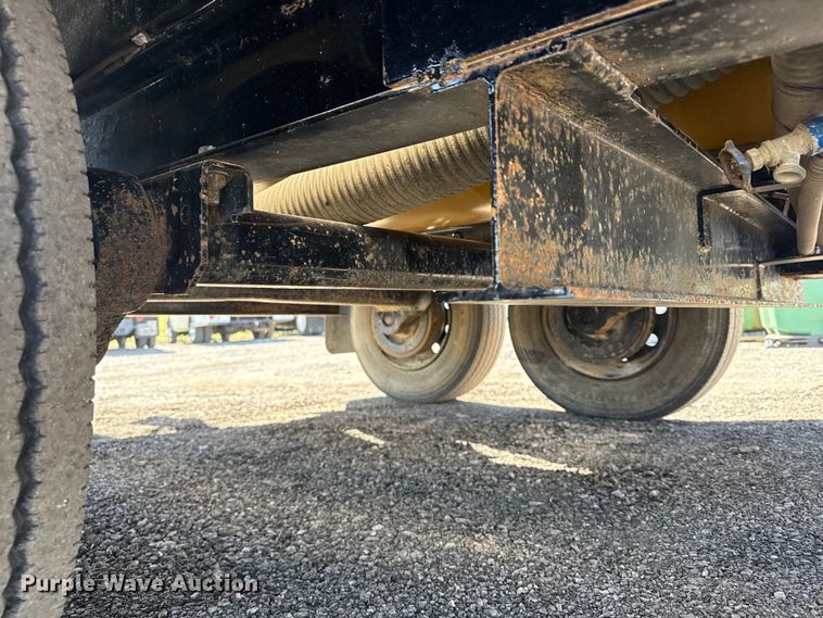 image for item EG8900 2022 Vermeer LP873SDT 