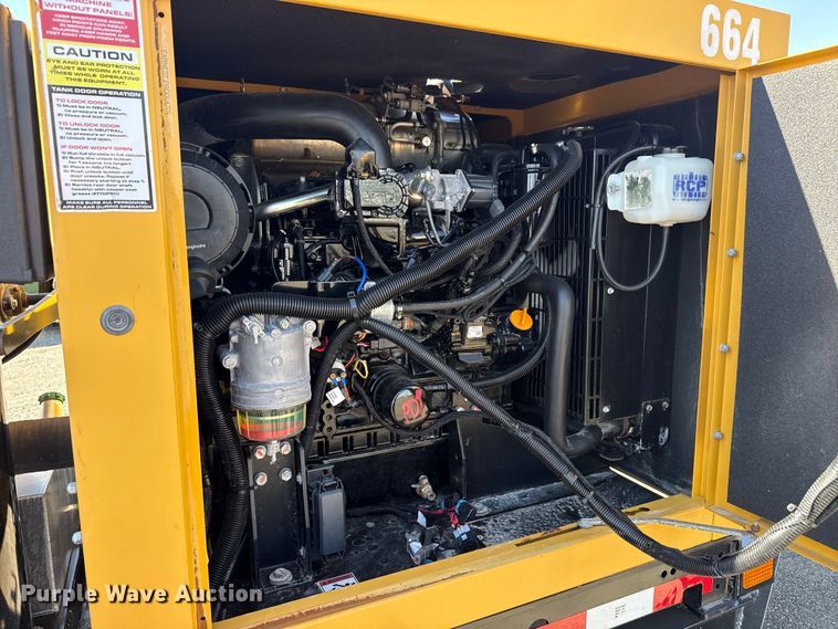 image for item EG8900 2022 Vermeer LP873SDT 