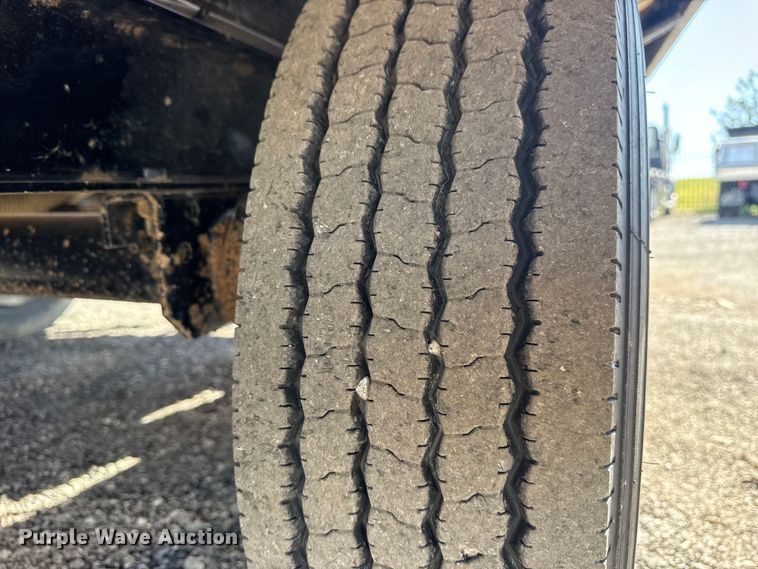 image for item EG8900 2022 Vermeer LP873SDT 