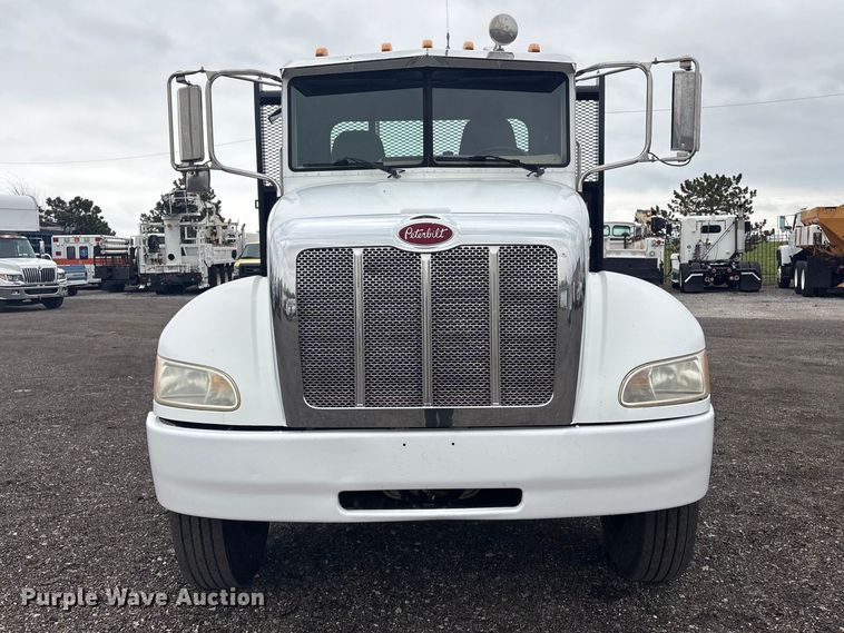 image for item EG8932 2006 Peterbilt 335 flatbed truck