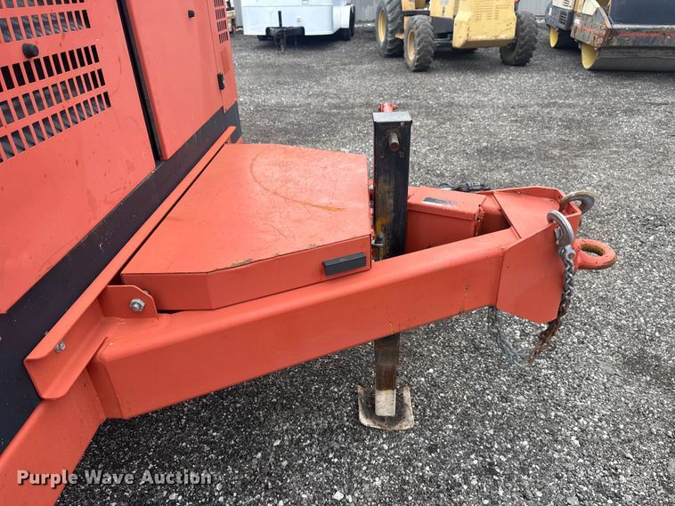 image for item EG8934 2009 Ditch Witch FX60 vacuum excavator