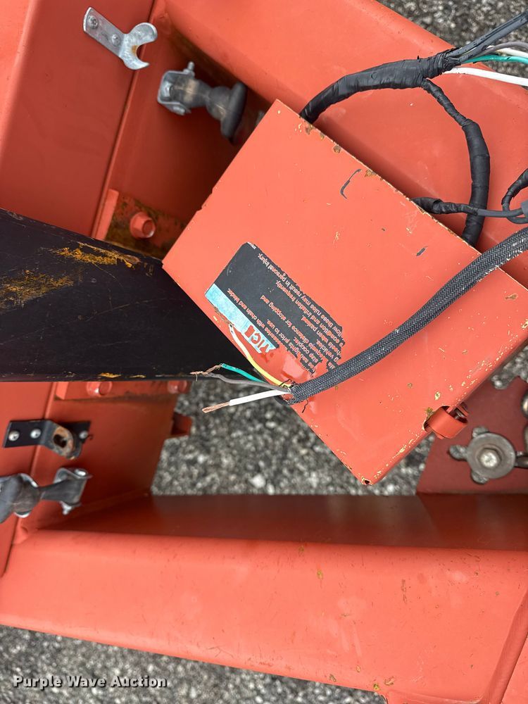 image for item EG8934 2009 Ditch Witch FX60 vacuum excavator