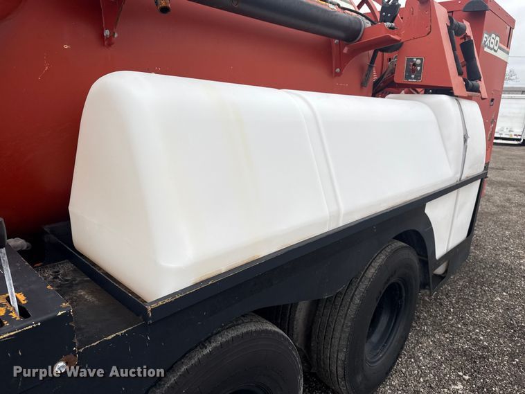 image for item EG8934 2009 Ditch Witch FX60 vacuum excavator