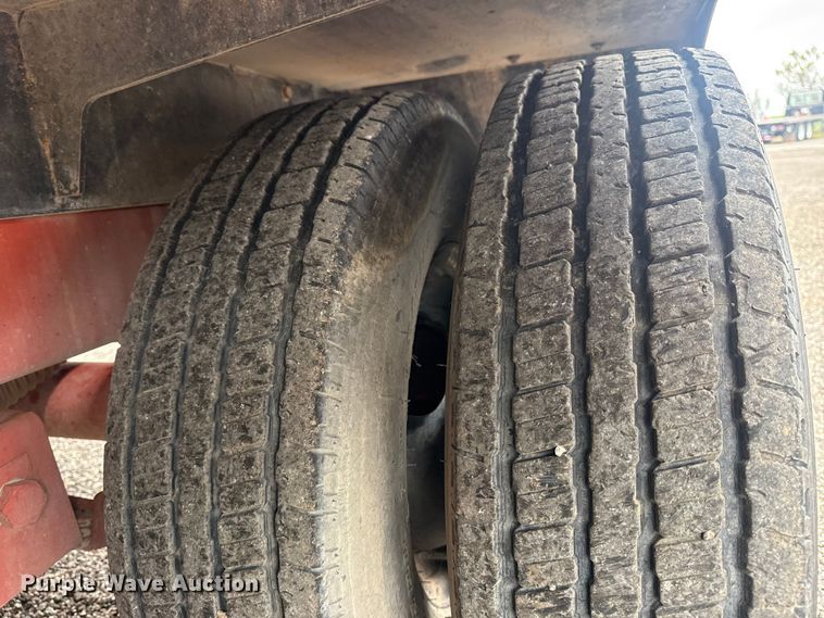 image for item EG8934 2009 Ditch Witch FX60 vacuum excavator