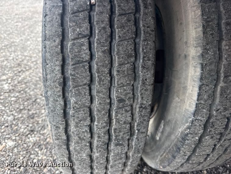 image for item EG8934 2009 Ditch Witch FX60 vacuum excavator