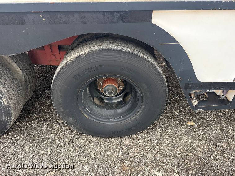 image for item EG8934 2009 Ditch Witch FX60 vacuum excavator