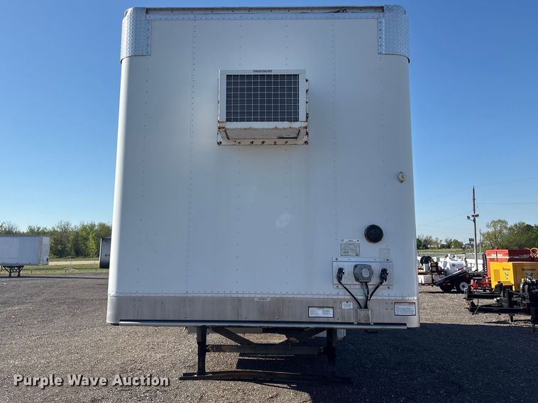 image for item EG8945 2017 Great Dane CLA-1214-01336 dry van trailer with Gulfgate oil purification system