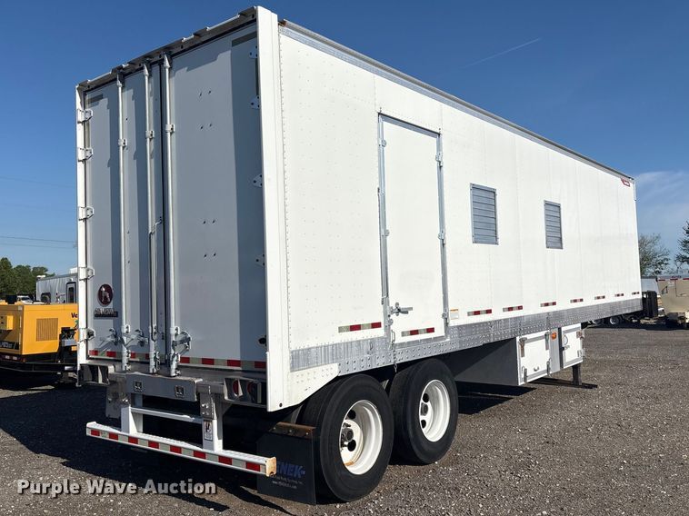 image for item EG8945 2017 Great Dane CLA-1214-01336 dry van trailer with Gulfgate oil purification system