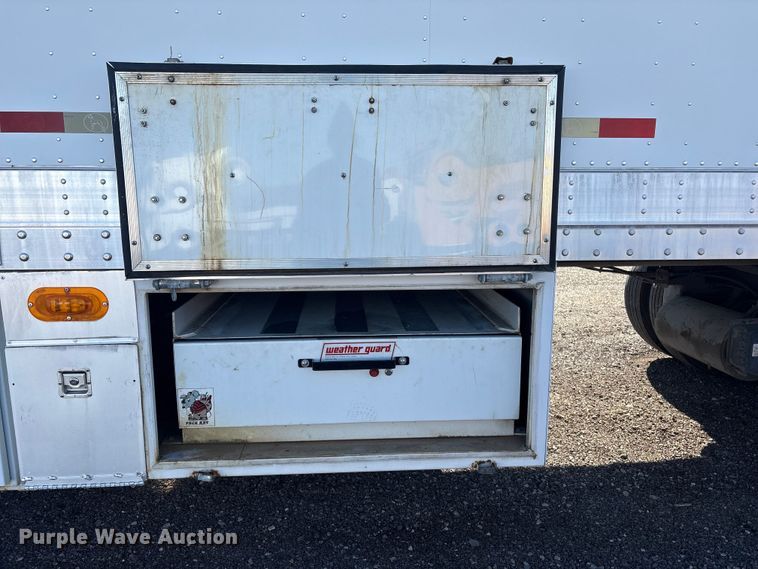 image for item EG8945 2017 Great Dane CLA-1214-01336 dry van trailer with Gulfgate oil purification system