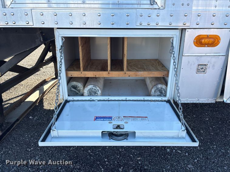 image for item EG8945 2017 Great Dane CLA-1214-01336 dry van trailer with Gulfgate oil purification system