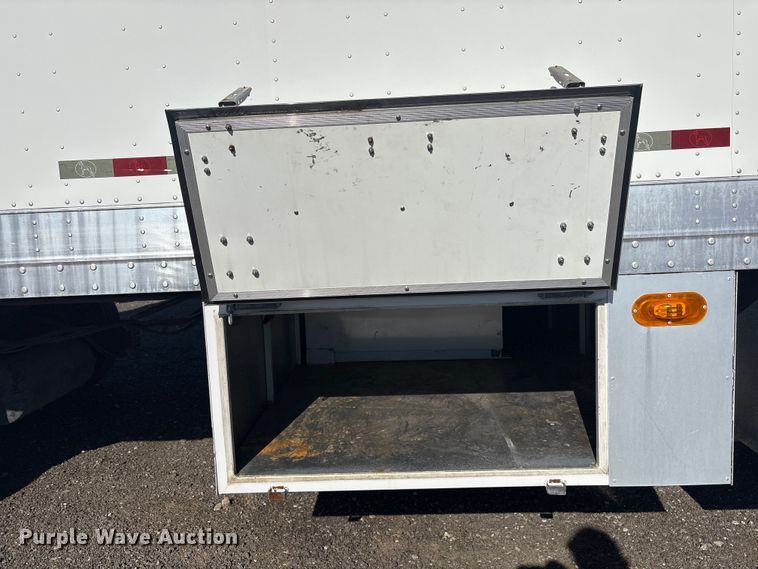 image for item EG8945 2017 Great Dane CLA-1214-01336 dry van trailer with Gulfgate oil purification system
