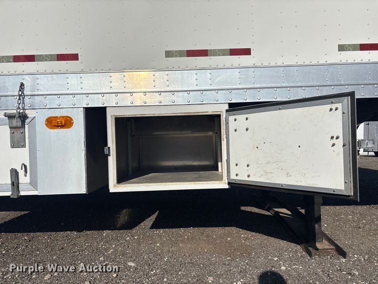 image for item EG8945 2017 Great Dane CLA-1214-01336 dry van trailer with Gulfgate oil purification system