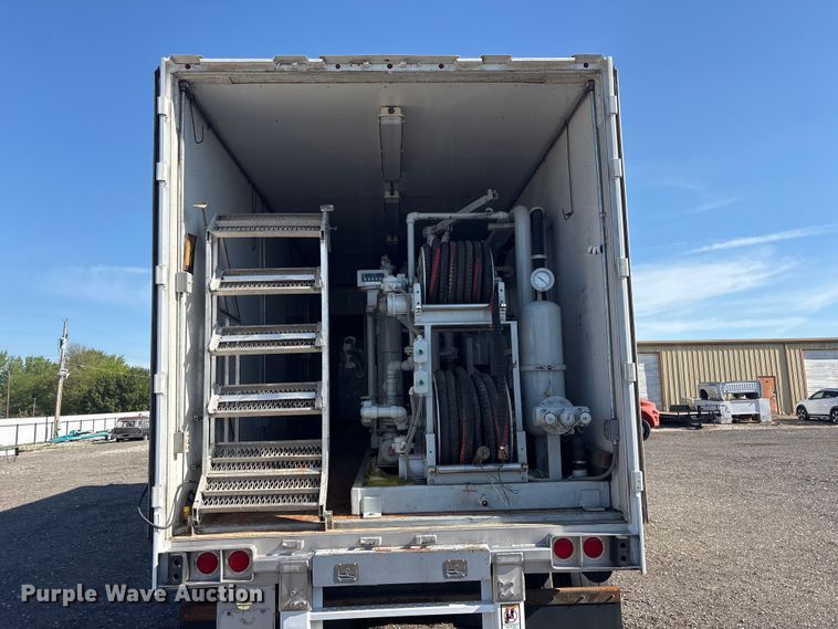 image for item EG8945 2017 Great Dane CLA-1214-01336 dry van trailer with Gulfgate oil purification system