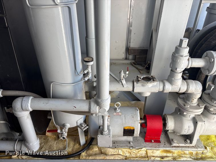 image for item EG8945 2017 Great Dane CLA-1214-01336 dry van trailer with Gulfgate oil purification system