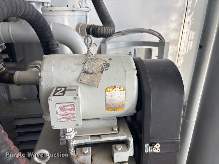 image for item EG8945 2017 Great Dane CLA-1214-01336 dry van trailer with Gulfgate oil purification system