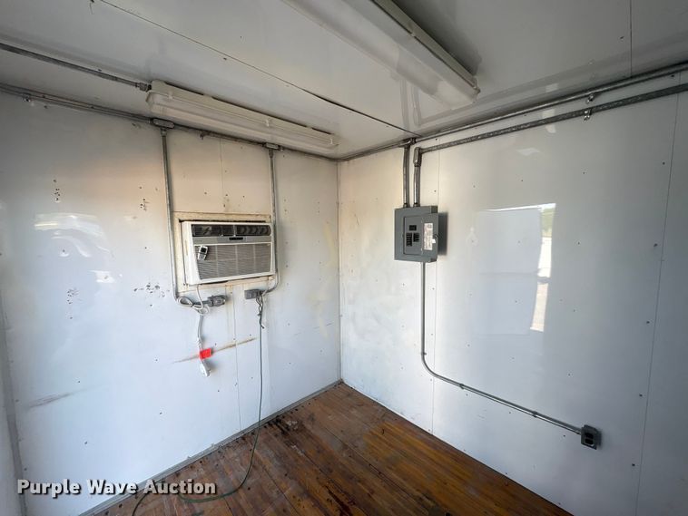 image for item EG8945 2017 Great Dane CLA-1214-01336 dry van trailer with Gulfgate oil purification system
