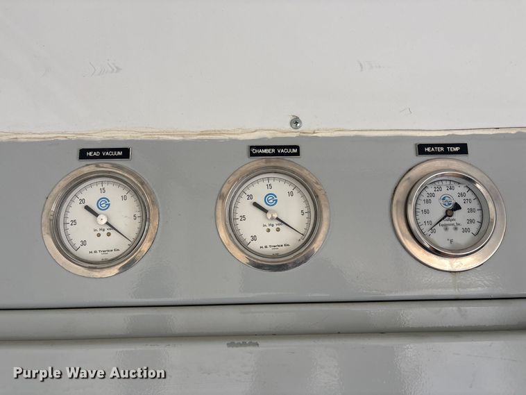 image for item EG8945 2017 Great Dane CLA-1214-01336 dry van trailer with Gulfgate oil purification system