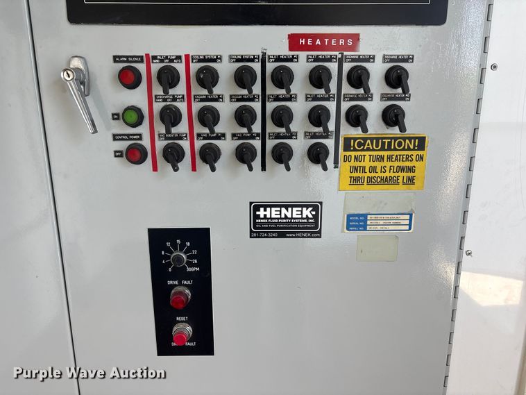 image for item EG8945 2017 Great Dane CLA-1214-01336 dry van trailer with Gulfgate oil purification system