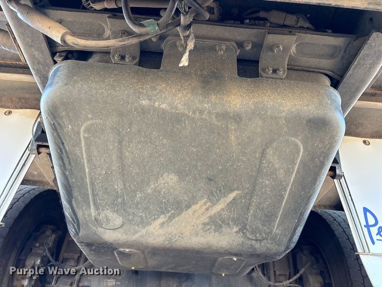 image for item EG8946 2022 Chevrolet Silverado 5500HD flatbed truck