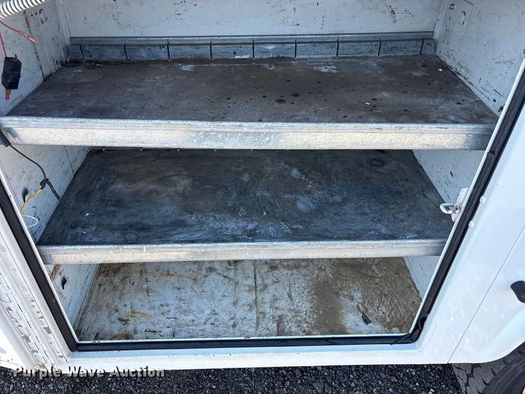 image for item EG8947 2012 Ford F450 Super Duty XL Ext. Cab utility / service truck