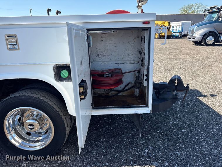 image for item EG8947 2012 Ford F450 Super Duty XL Ext. Cab utility / service truck