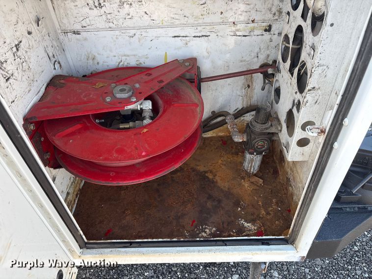 image for item EG8947 2012 Ford F450 Super Duty XL Ext. Cab utility / service truck