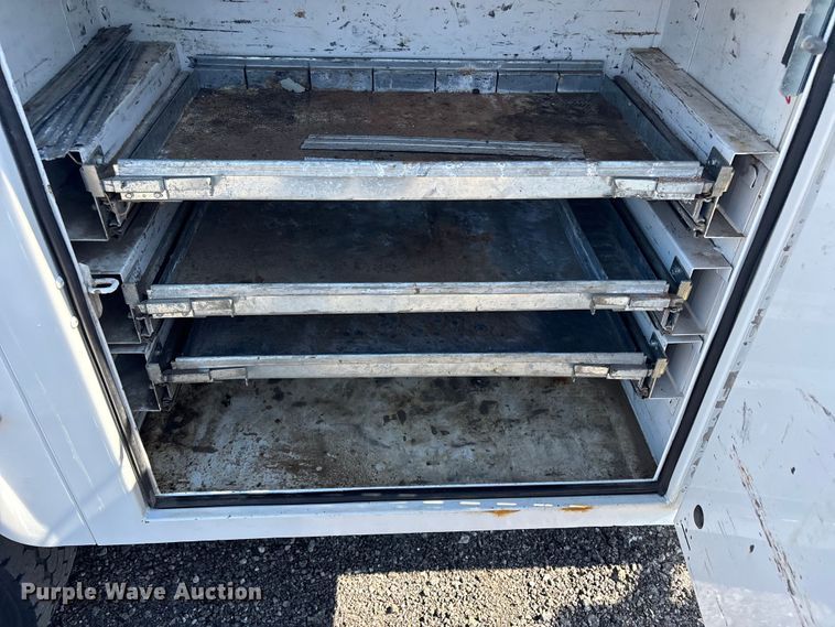 image for item EG8947 2012 Ford F450 Super Duty XL Ext. Cab utility / service truck