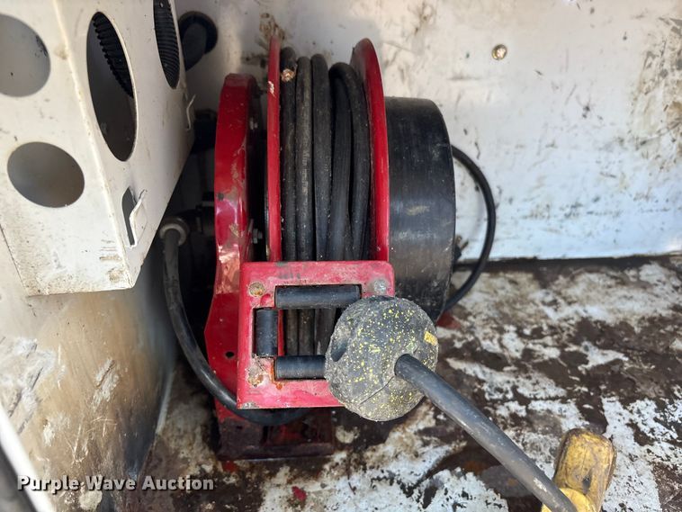 image for item EG8947 2012 Ford F450 Super Duty XL Ext. Cab utility / service truck