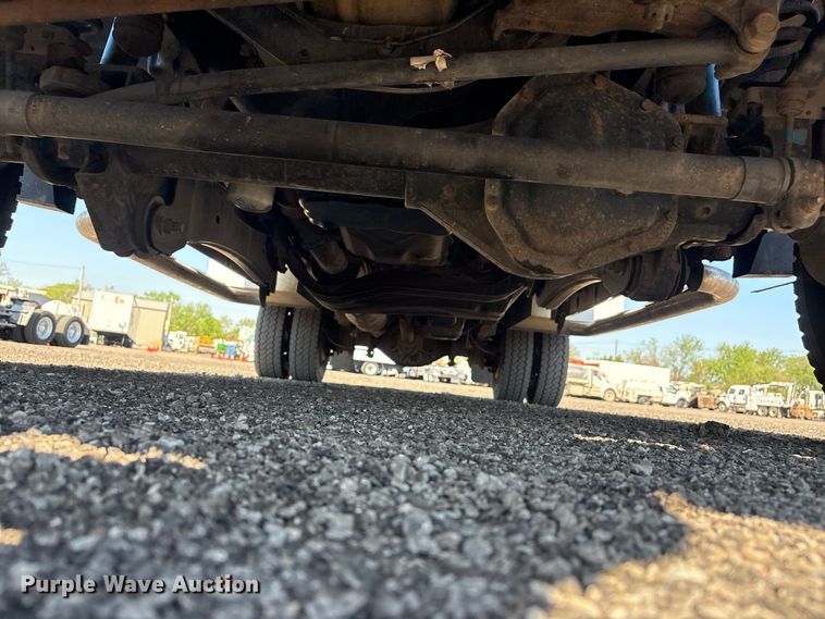 image for item EG8947 2012 Ford F450 Super Duty XL Ext. Cab utility / service truck