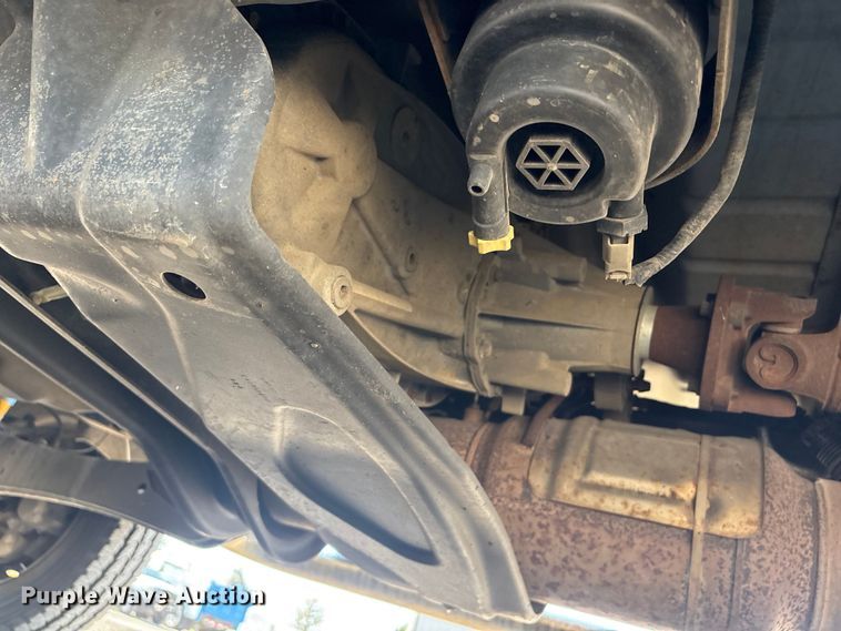 image for item EG8947 2012 Ford F450 Super Duty XL Ext. Cab utility / service truck