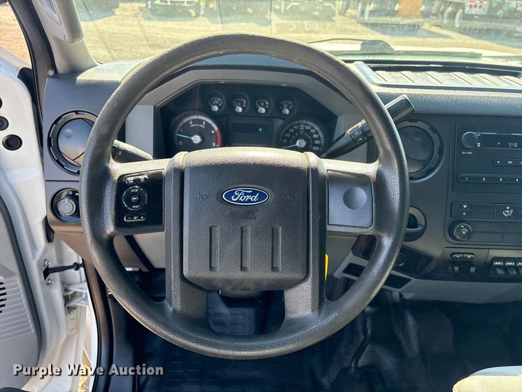 image for item EG8947 2012 Ford F450 Super Duty XL Ext. Cab utility / service truck