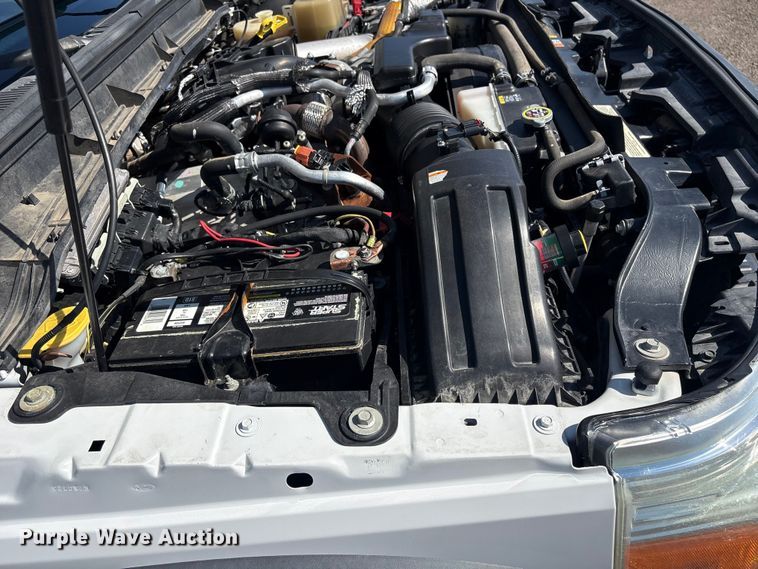 image for item EG8947 2012 Ford F450 Super Duty XL Ext. Cab utility / service truck