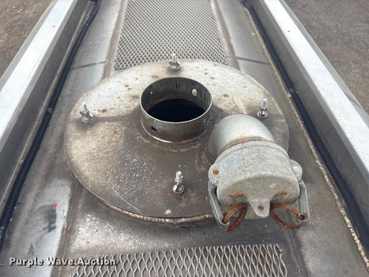 image for item EG8967 2007 International 5900i water truck