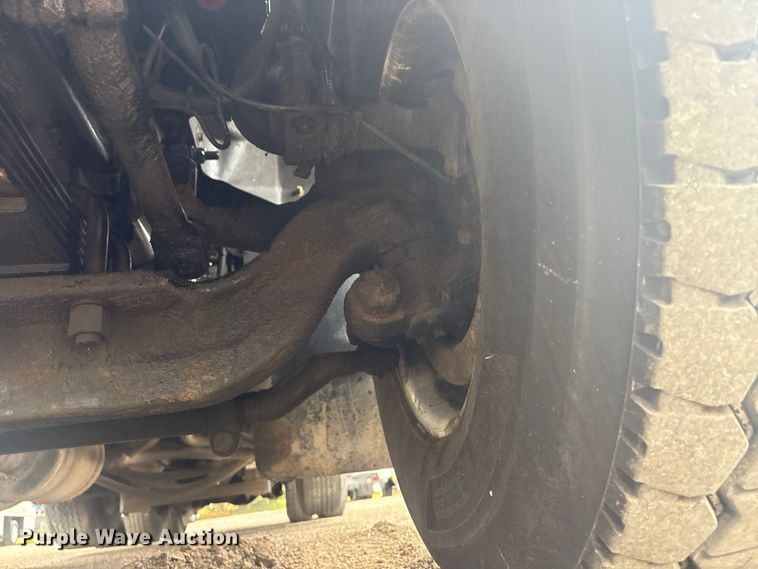 image for item EG8967 2007 International 5900i water truck