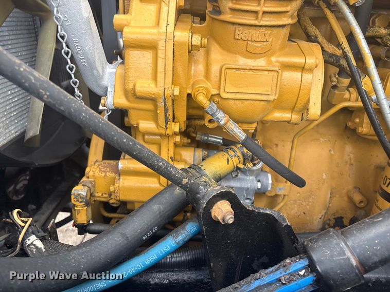 image for item EG8967 2007 International 5900i water truck