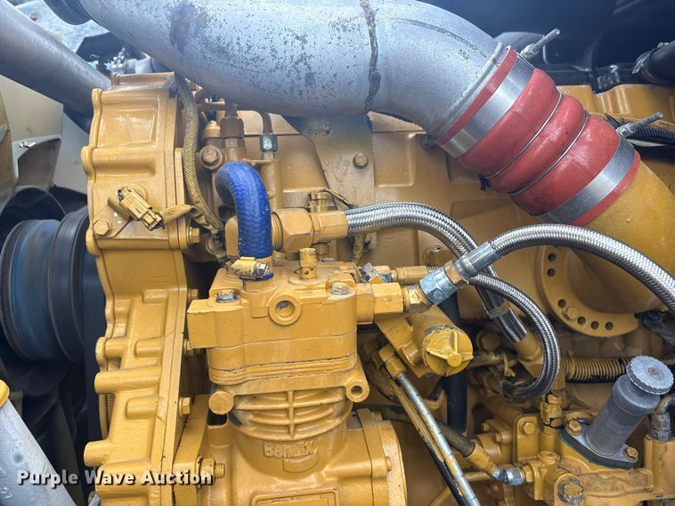 image for item EG8967 2007 International 5900i water truck