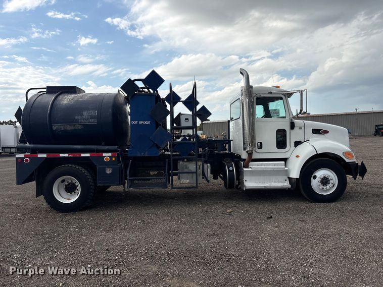 image for item EG8970 2013 Peterbilt 337 oilfield acidizing pump truck  