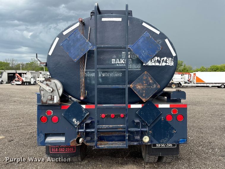 image for item EG8970 2013 Peterbilt 337 oilfield acidizing pump truck  