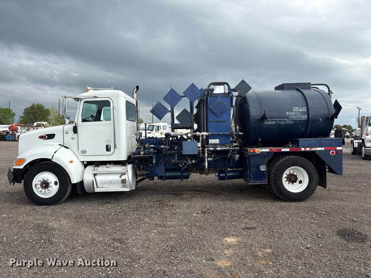 image for item EG8970 2013 Peterbilt 337 oilfield acidizing pump truck  