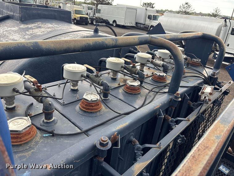 image for item EG8970 2013 Peterbilt 337 oilfield acidizing pump truck  