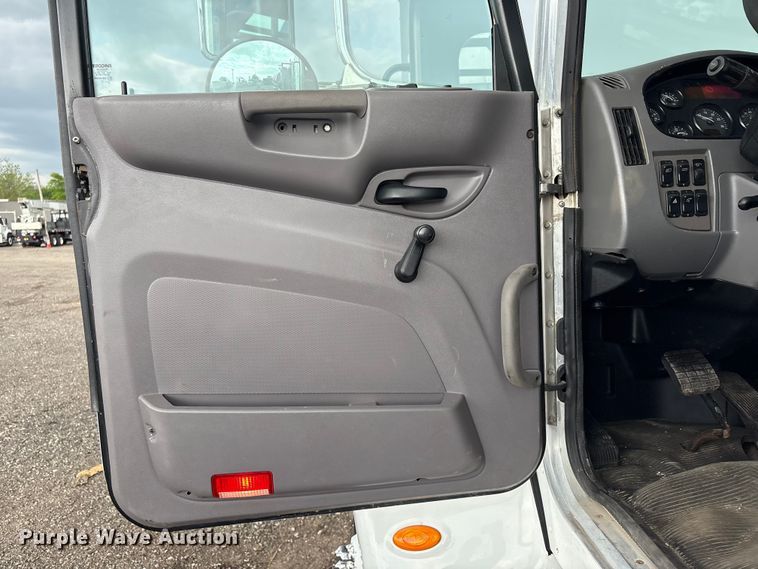 image for item EG8970 2013 Peterbilt 337 oilfield acidizing pump truck  