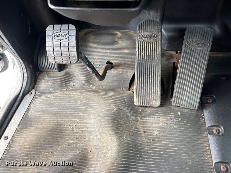 image for item EG8970 2013 Peterbilt 337 oilfield acidizing pump truck  