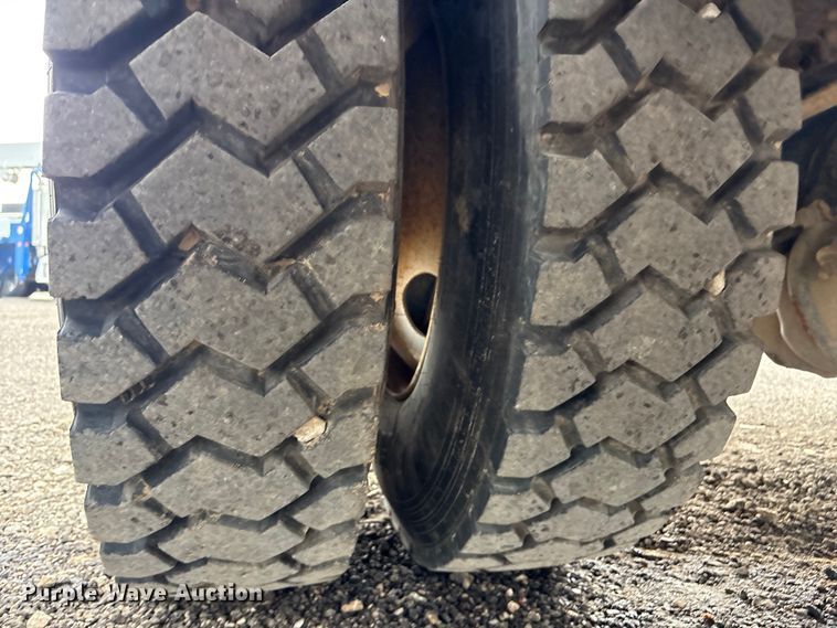 image for item EG8970 2013 Peterbilt 337 oilfield acidizing pump truck  