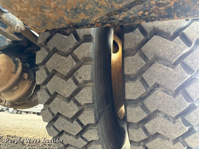 image for item EG8970 2013 Peterbilt 337 oilfield acidizing pump truck  