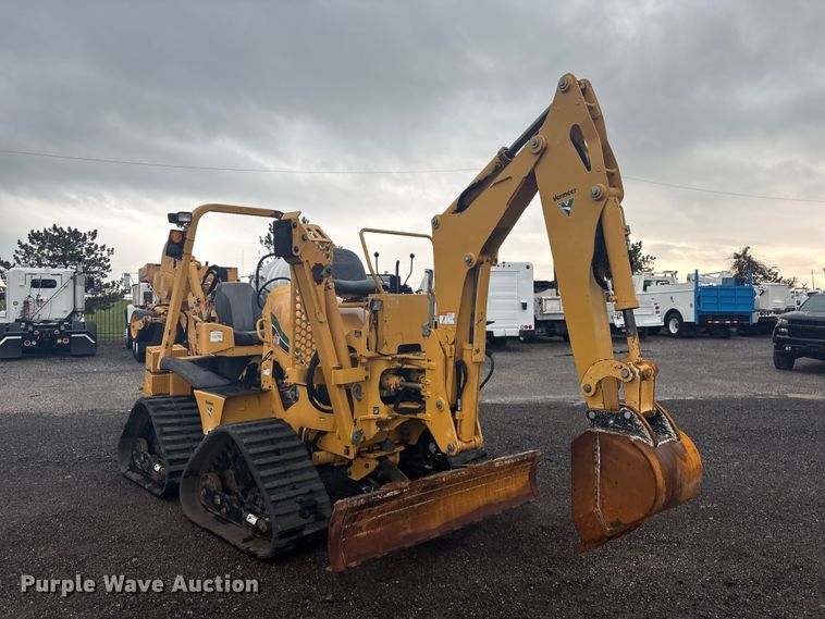 image for item EG8972 2017 Vermeer RTX750 vibratory cable plow